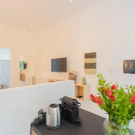 Appartement Enchanted - By Rent