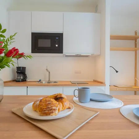 Appartement Enchanted - By Rent *