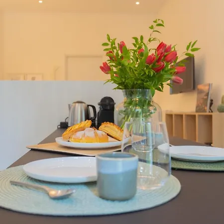 Enchanted - By Rent Apartment Tremezzo