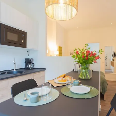 Enchanted - By Rent Apartment Tremezzo