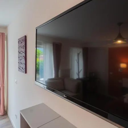 Enchanted - By Rent Apartment *